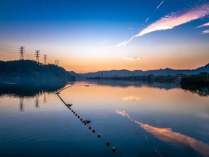 创新精密